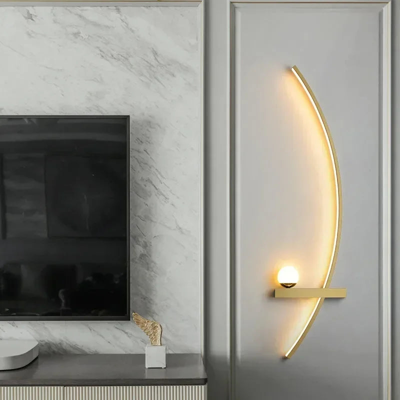 Battery powered wall lamp